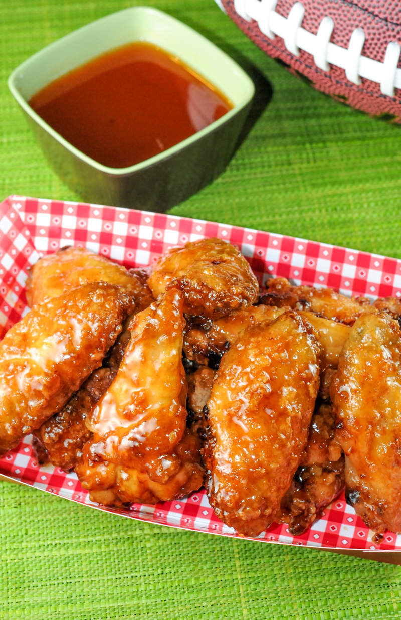 Crispy Sriracha Chicken Wings for the Big Game-6027